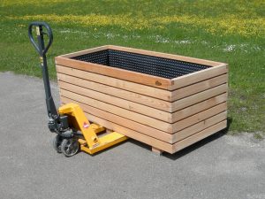 hubwagenunterfahrbarer Pflanzkasten